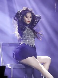 Pin on Jeon Soyeon (G)I-DLE