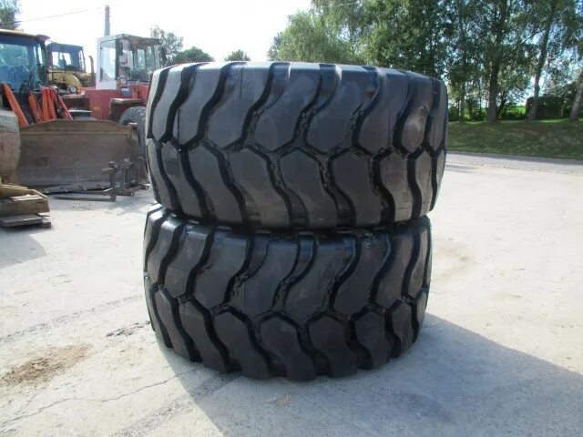 Hilo arctic s8. Автошина 35/65 r33 mws+ l5 hilo. 35/65r33. 35/65r33**l5tl. 35/65r33**l-4 tl lchs.