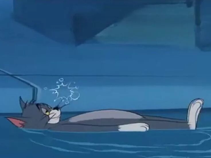 Грустный том. Том в депрессии. Том и Джерри плывет. Том и Джерри плавают. Грустный том и джерри