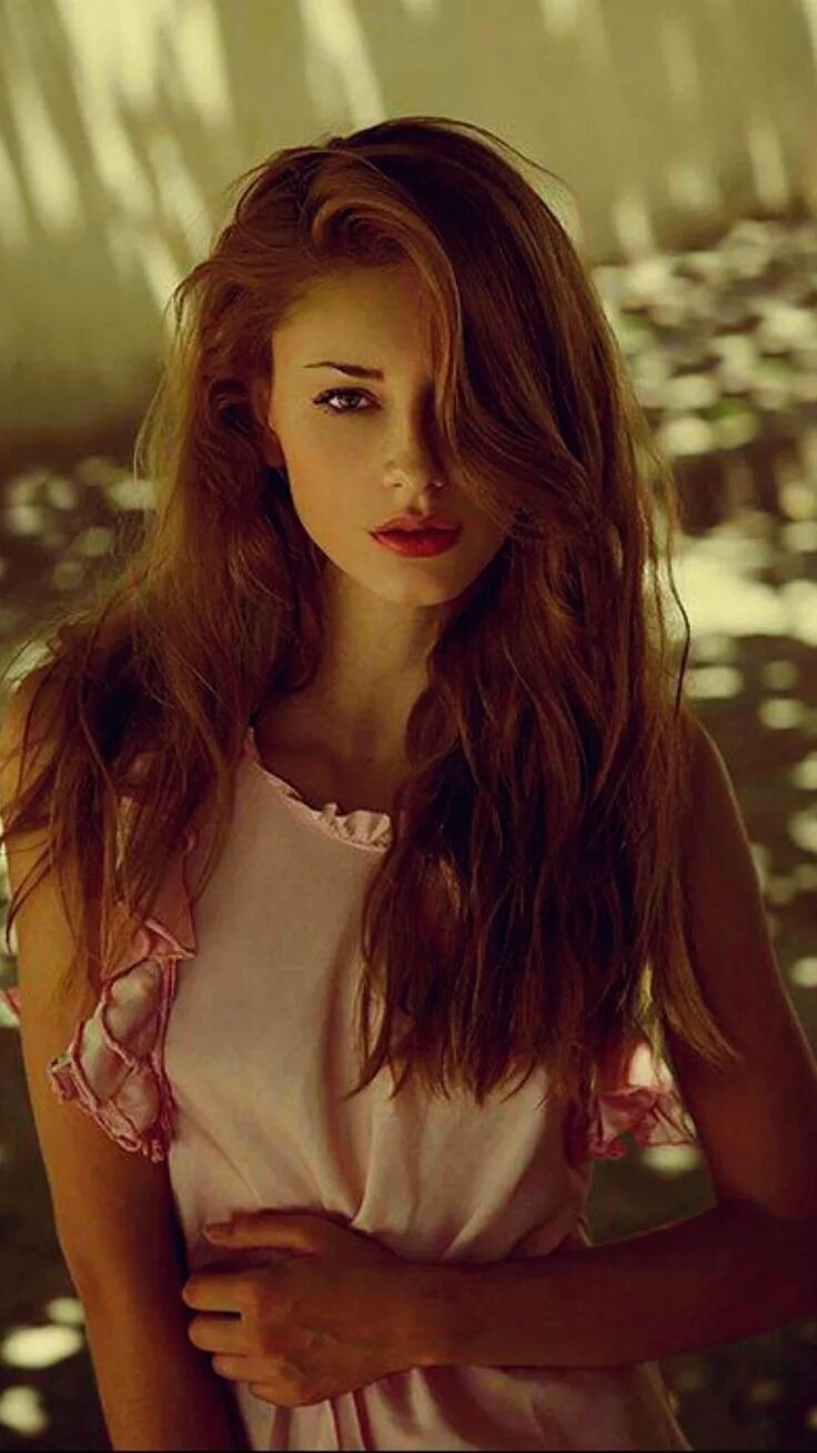 Хрупкая девочка. Женственная девушка. Энн неврева рыжая. Нежная девушка. Фотосессия в светлых тонах.