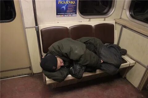 Засыпали метро