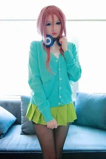 Hidori Rose Cosplay Miku Nakano.