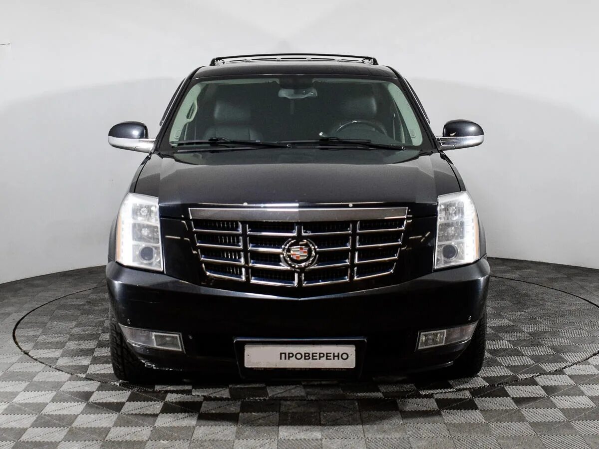 Кадиллак Эскалейд 2013. Cadillac Escalade 3 Black. Кадиллак 1200000. Эскалейд машина 2022.