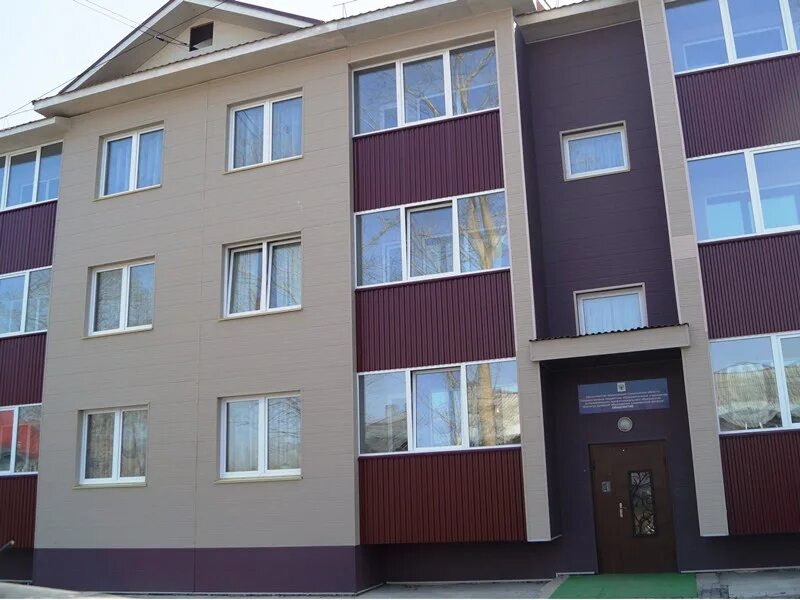 Иросо южно сахалинск. Пряхина министр образования. Иросо южно сахалинск. 75 лет образования сахалинской области. Гостиница иросо южно-сахалинск.