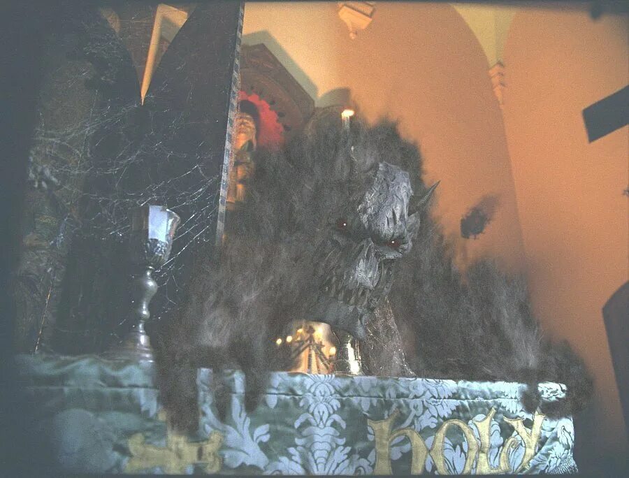 Вечная битва. Мегиддо. Вечная битва код омега 2. Вечная битва фильм 2001. Мегиддо.