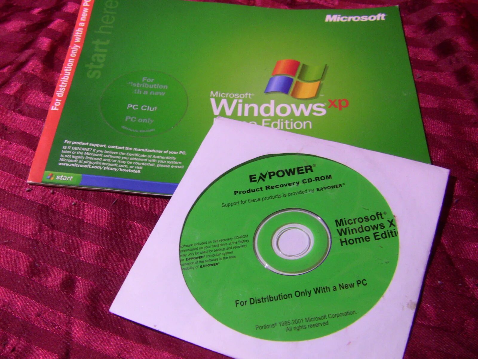Cd диск windows xp. Windows xp home edition cd. windows xp professional диск 2002. windows xp home edition диск. оригинальный установочный диск windows 2000.