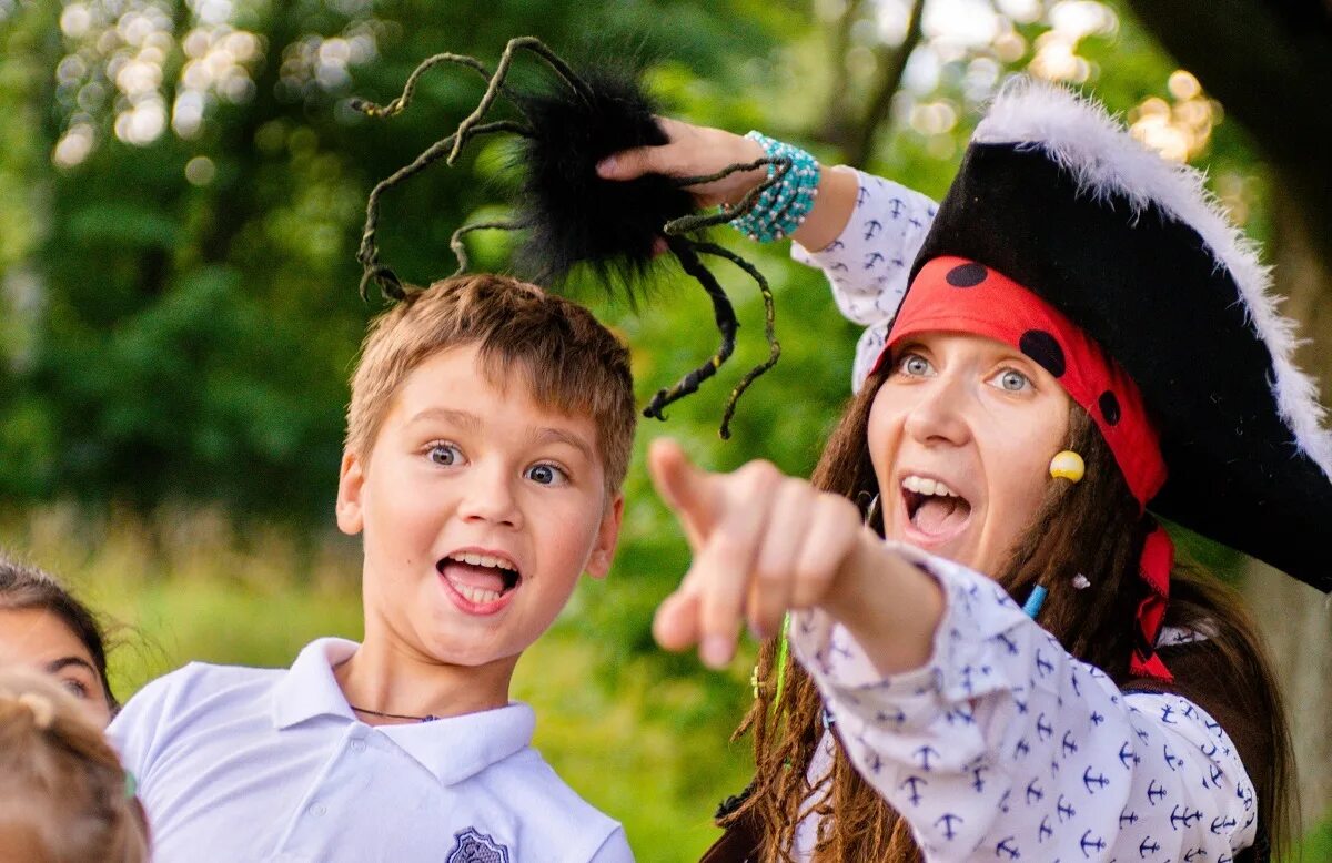 Аниматор химки. Аниматор зеленоград. Королевство праздников химки. Детский день рождения химки. Аниматор зеленоград.