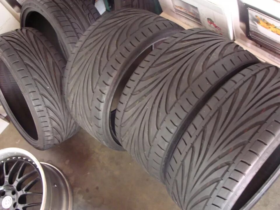 Toyo t1r. Бриджстоун 17 радиус. Toyo 255/55 r18. Toyo 255/55 r19 лето.