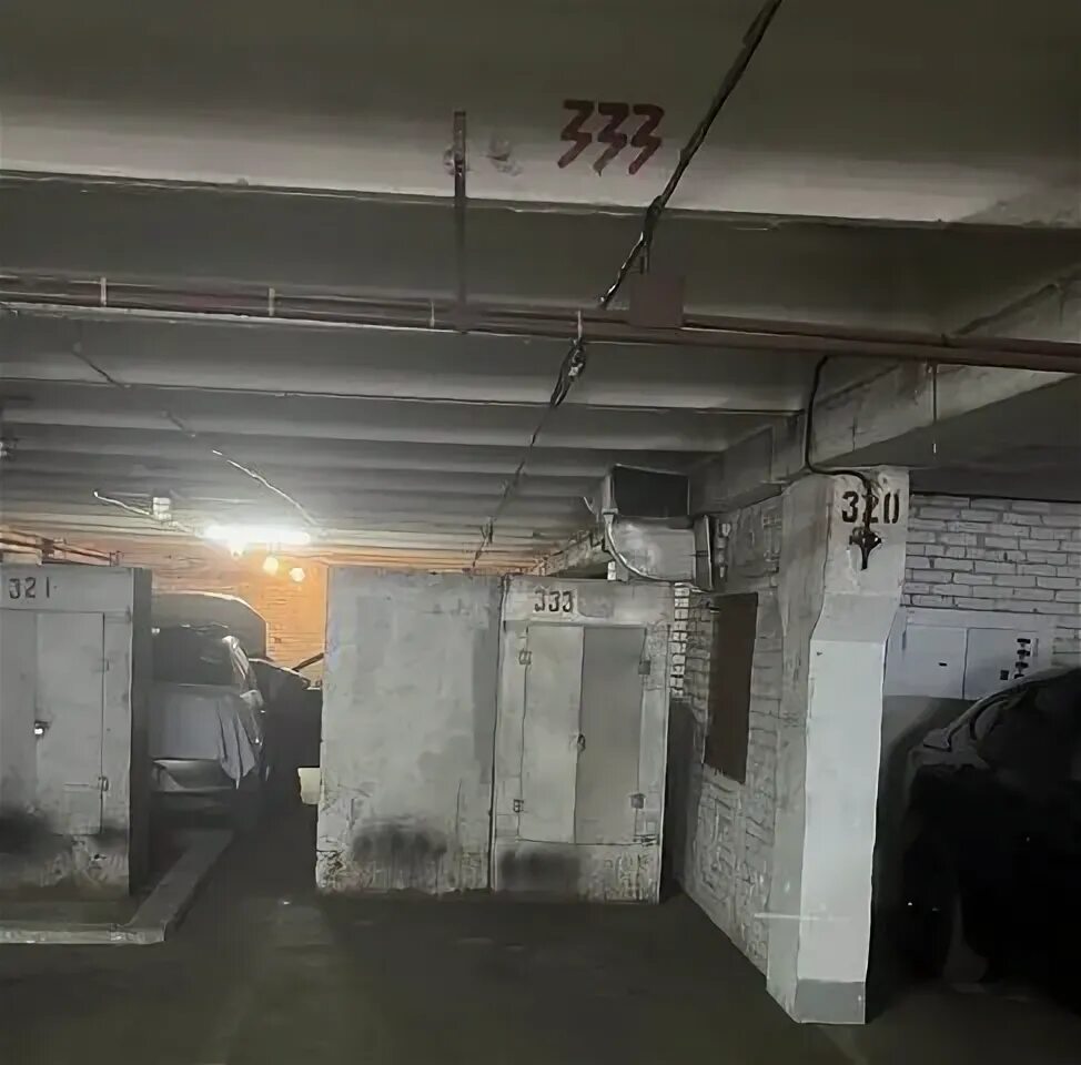 Планировка гаражей кутузова 17. Хорошевское шоссе гаражи. Гаражи осенью. Зао гараж. Зао гараж.