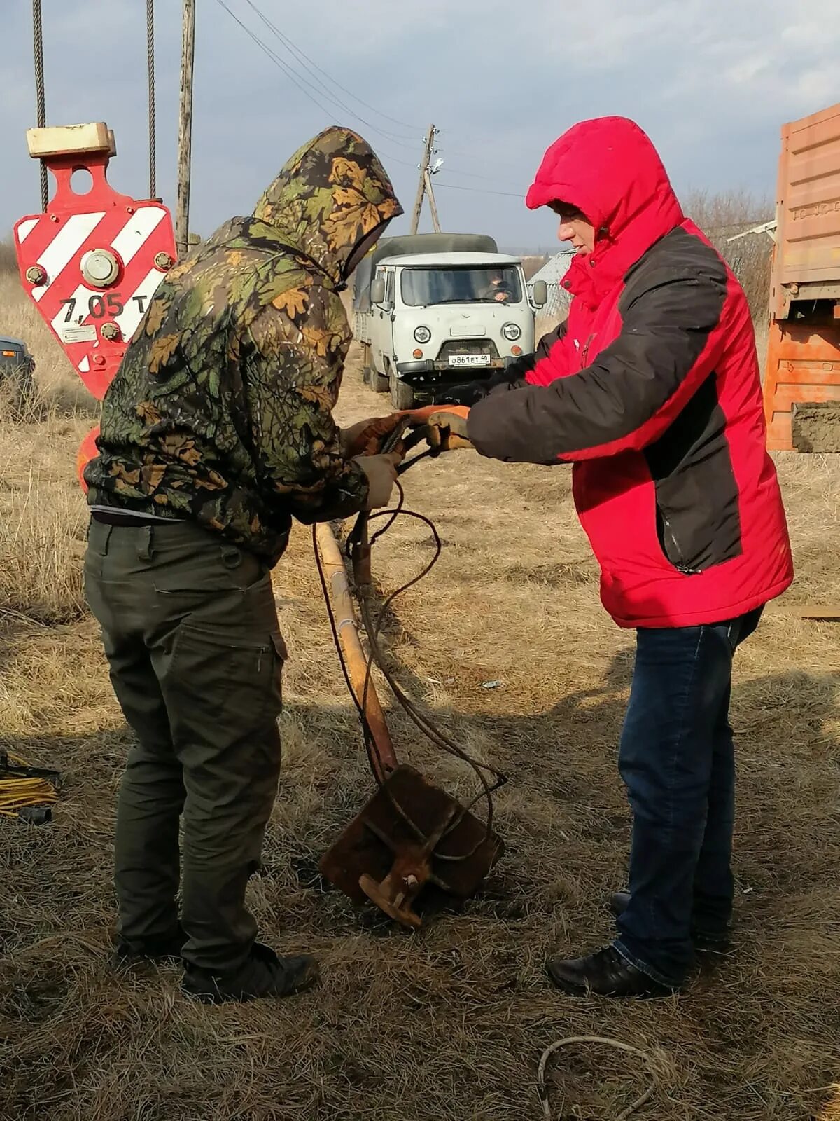 Водоканал ремонтное. Водоканал скважины. Березовка Тербунский район ферма. Водоканал ремонт.