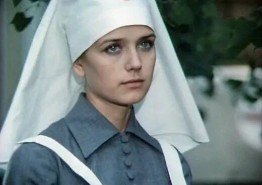 Хождение по мукам (1974-1977) - актеры и роли - Ирина Алфёрова - советские фильм