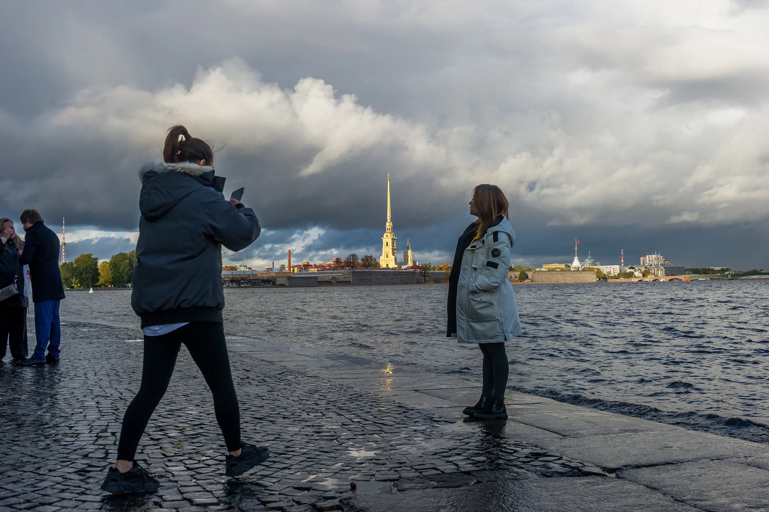 Девушки Санкт-Петербурга. Фотосессия в Питере зимой.