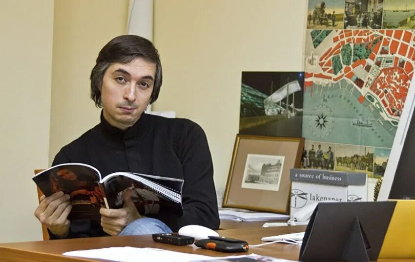 Знаток ровшан аскеров. Ровшан аскеров что где когда. Ровшан аскеров молодой. Ровшан аскеров. Ровшан аскеров что где когда.