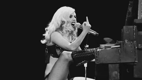 Monster ball make me feel good - 🧡 Lady Gaga France News - Gagavision.net....