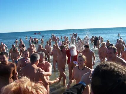 CAP D'AGDE PARANO Fear & Loathing in naked business - Gonzaï.