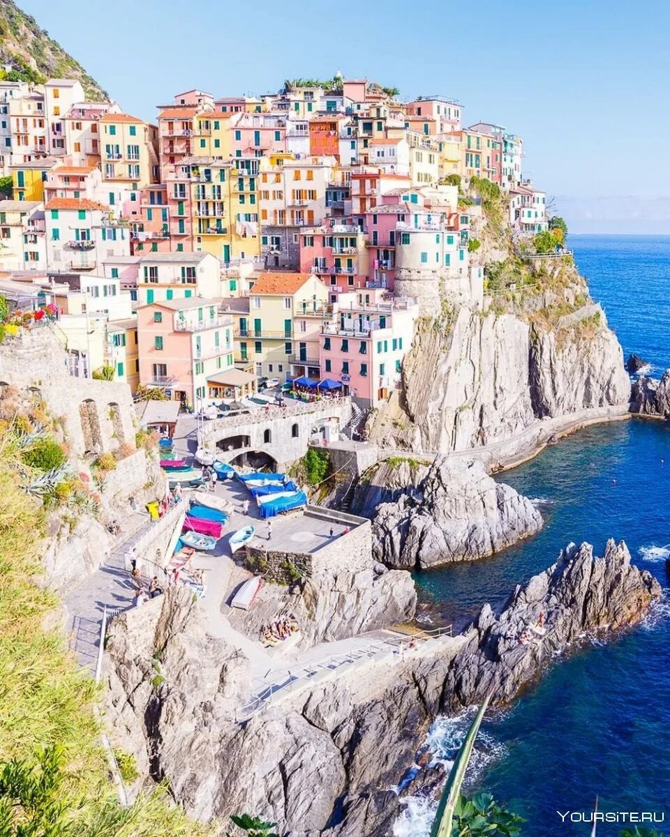 Манарола италия. Италия. Манарола. Манарола Чинкве-Терре. Manarola Cinque Terre Italy. Манарола достопримечательности.