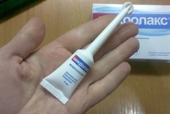 Можно делать клизму при геморрое