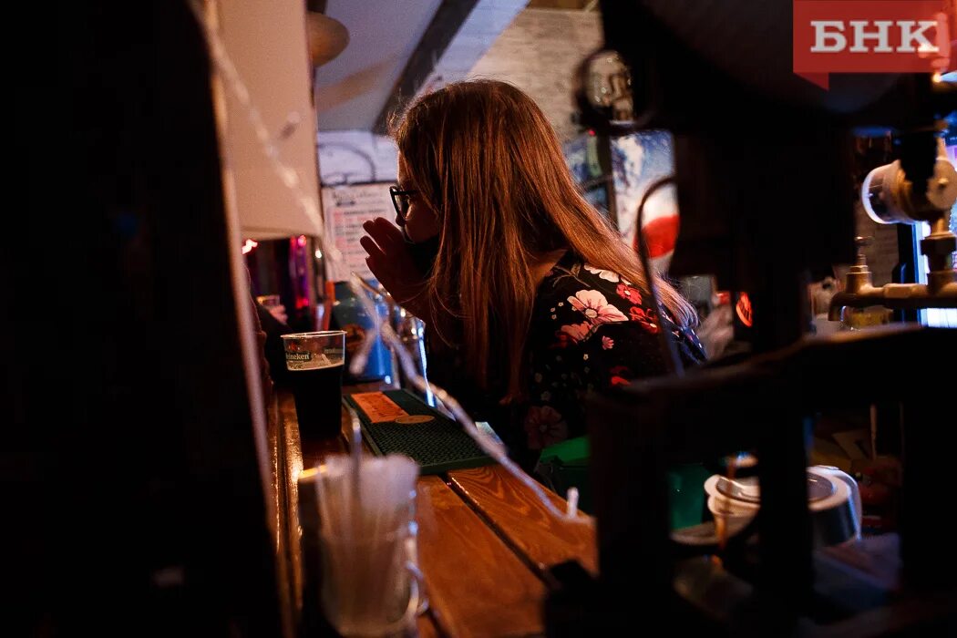 Ресторан гости. Ресторан карантин. Может ли несовершеннолетний работать в баре. Может ли несовершеннолетний работать в баре. Может ли несовершеннолетний работать в баре.