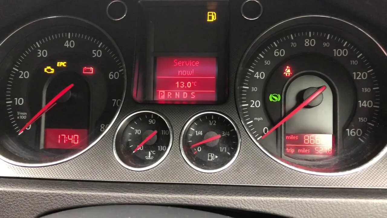 Как сбросить сервис на пассате. Индикатор то passat b7. Как сбросить сервис на пассате. Индикатор сервисной замены масла. Сбросить insp на пассат б5.