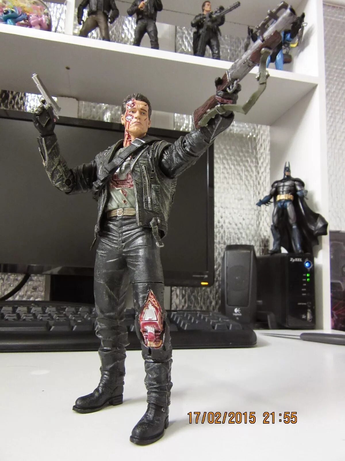 Терминатор фигурка hot toys. T-800 (киборг). Фигурка терминатор эндоскелет. T600 терминатор. Терминатор 2 т-800 эндоскелет.