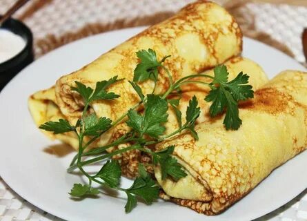 Фаршированные блины с яйцом и луком