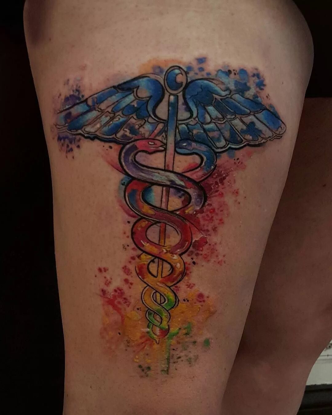 Тату для медика. Тату медицинская тематика. Тату для медика. Медицинские татуировки. Медицинские тату.