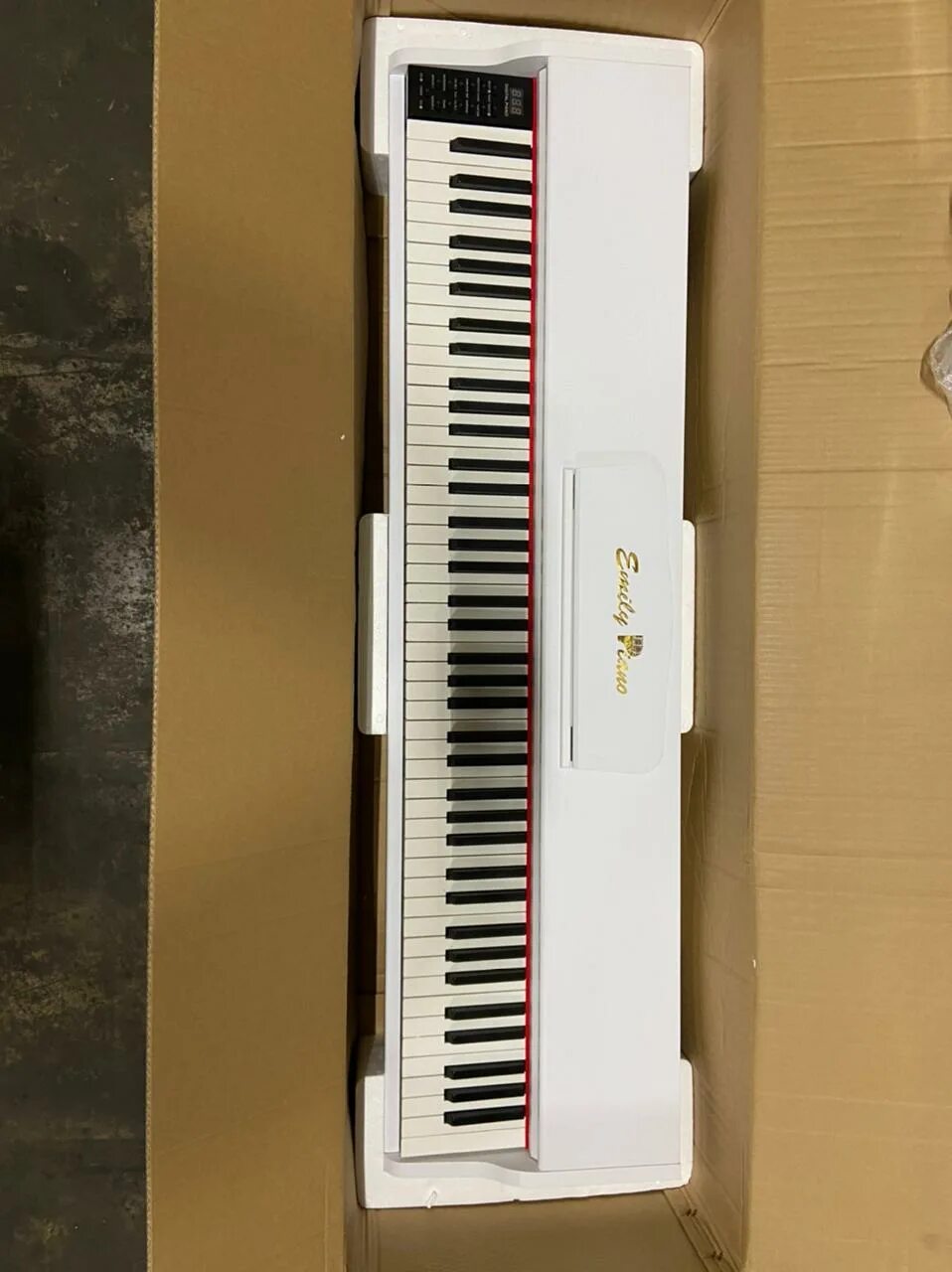 Emily piano. Клавиши фортепиано. Emily piano. Emily piano ek-7 bk. D на фортепиано.