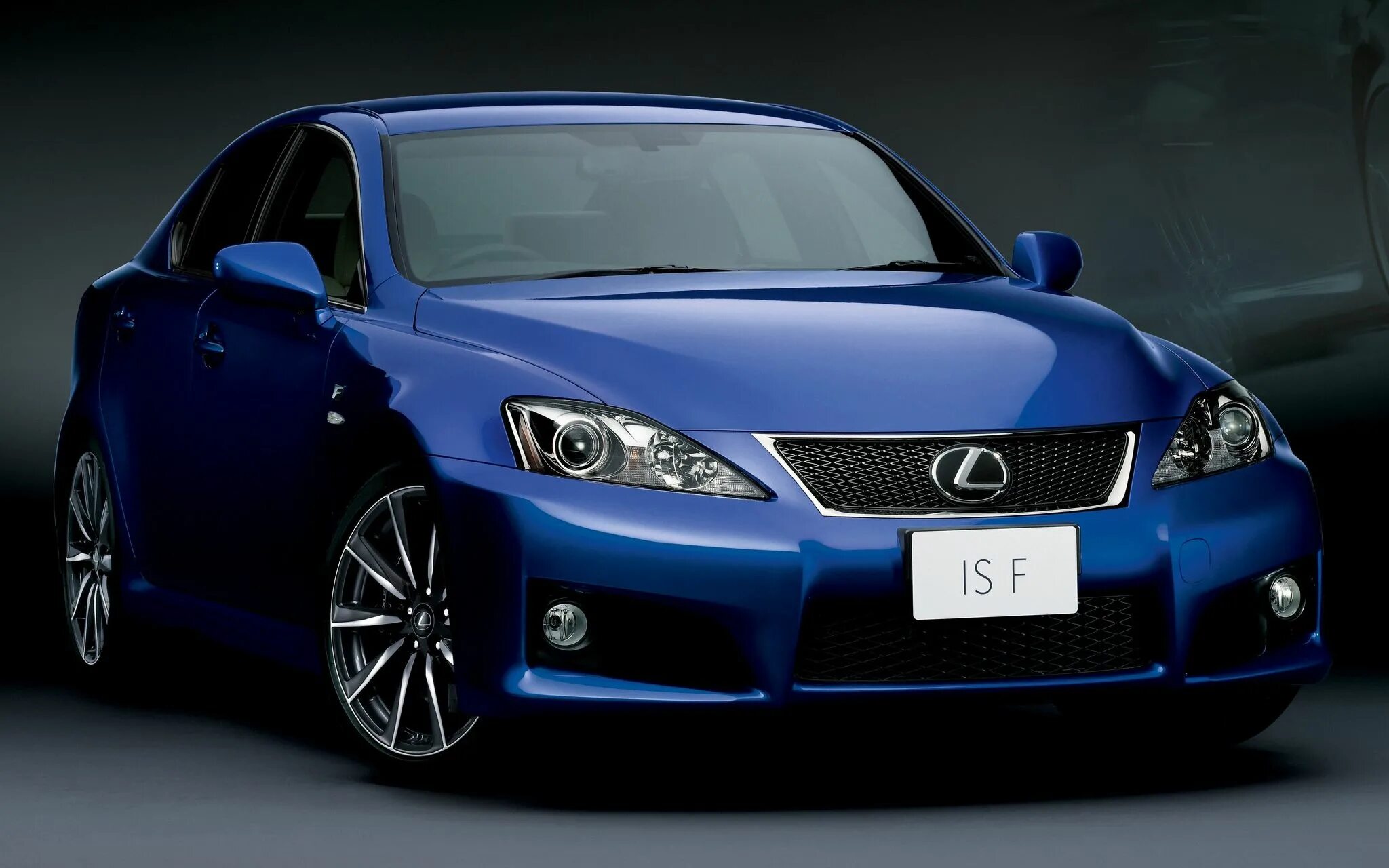 Lexus is поколения. Lexus is f 2007. Лексус is 3.5 2005. Lexus ISF 2010. Машина Lexus is f.