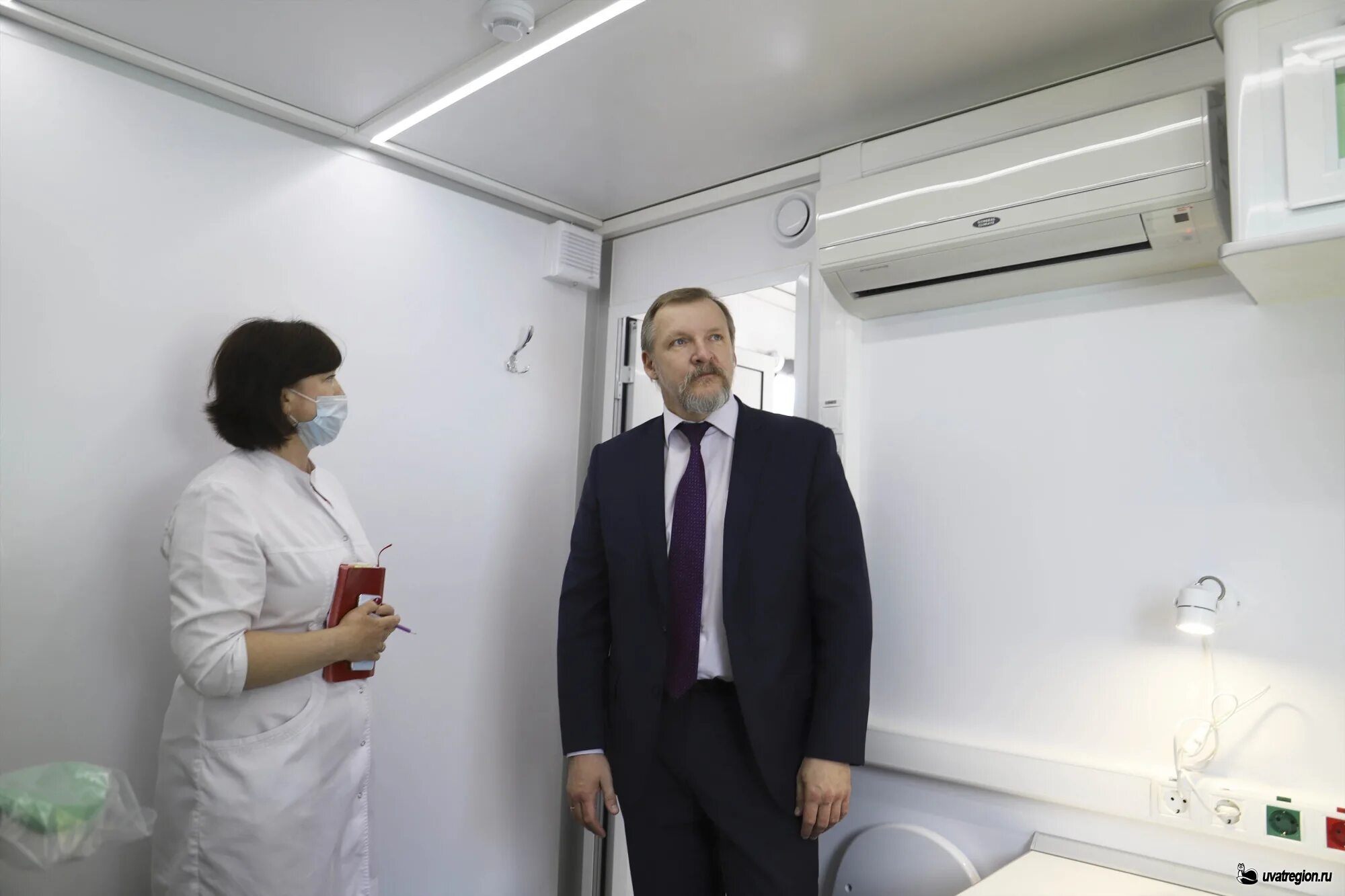 Областная больница уват. Областная больница 20 уват. Уват больница. Уват, тюменская область) больница. Уватская больница регистратура.