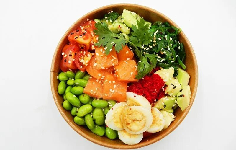 Поке с киноа и тунцом. Боул с индейкой. Гавайская кухня. Chicken poke bowl. Поке с индейкой.