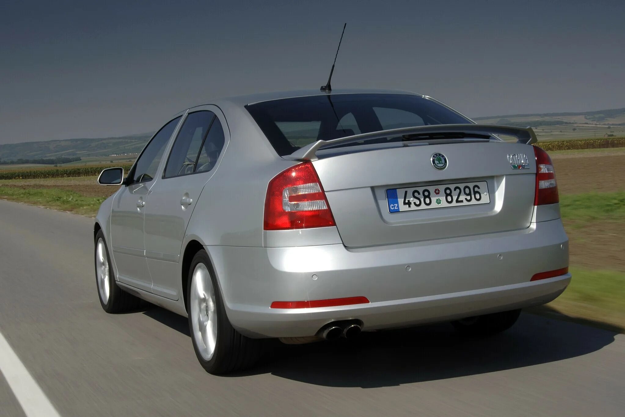 Škoda Octavia 2 поколение. Частные объявления купить октавию