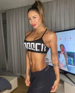 Vidal S Stunning Fitness Model Wag Sonia Isaza Shares Steamy Picture Of Her...