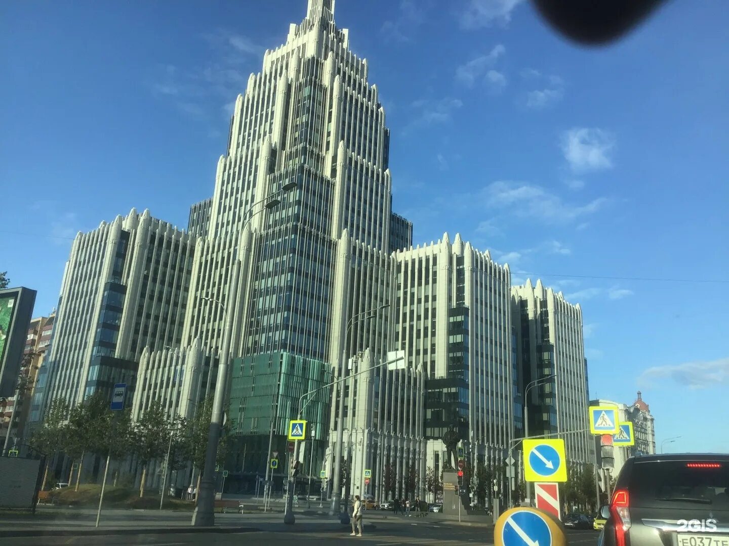 оружейный переулок 41 парковка. оружейный переулок 41 метро. оружейный переулок 41 метро. оружейный переулок 41 метро. оружейный 41 сбербанк.