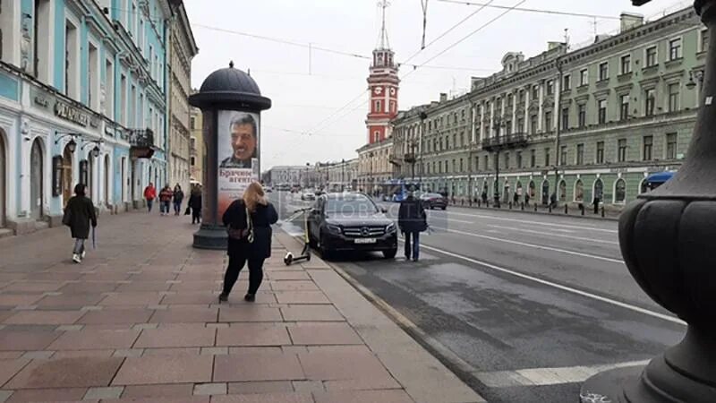 Где живет боярский в петербурге. Дом Михаила Боярского в Санкт-Петербурге. Дом Боярского в Санкт-Петербурге на мойке. Дом Михаила Боярского. Боярский парковка на Невском.