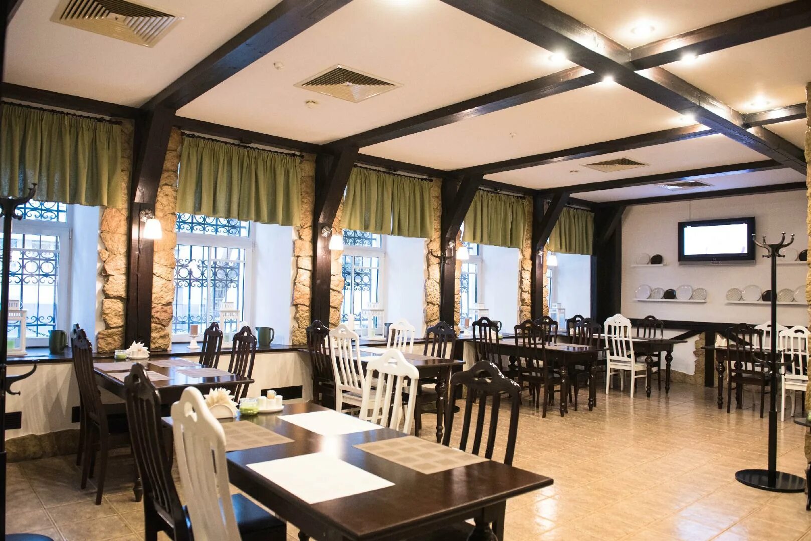 Отделка кафе баров. Идеи ремонта кафе. Починок ресторан. Ремонт ресторана. Интерьеры кафе и ресторанов.