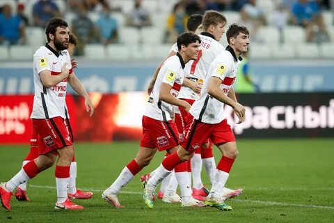 Матчи чемпионата по футболу в сочи