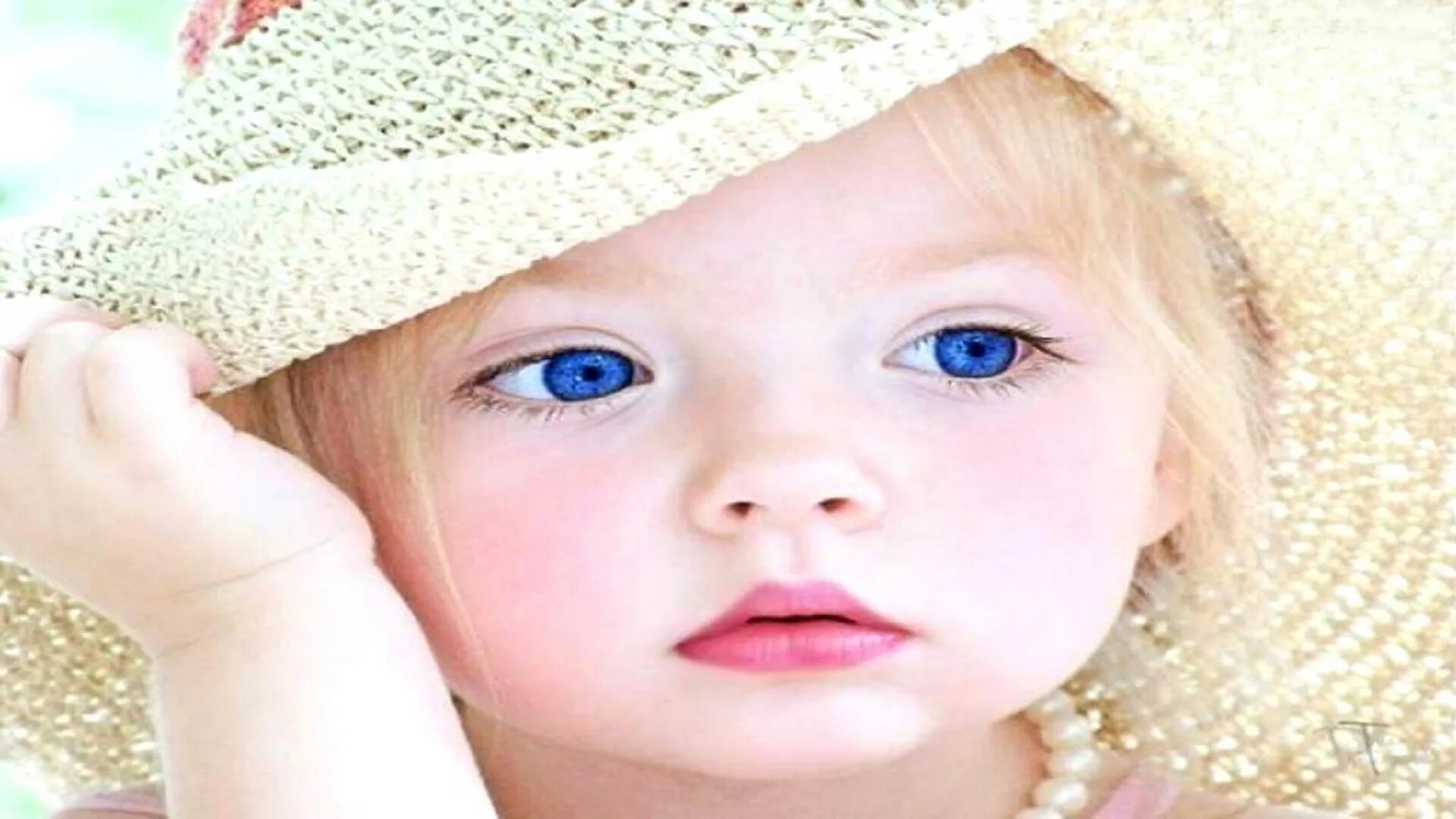 Наклейка девочка. Baby girl telegram. Кичкинтой. Baby girl telegram. Baby girl telegram.
