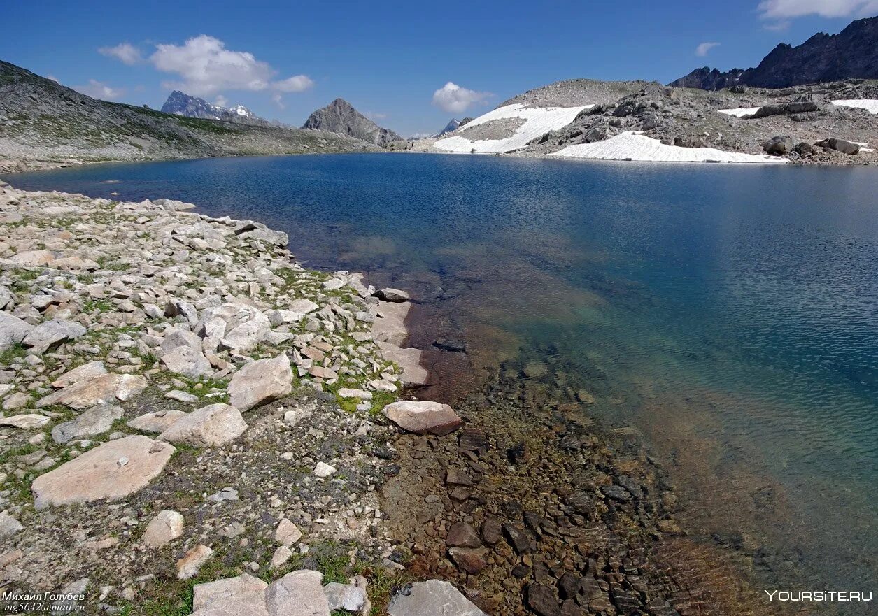 Озеро карачай в челябинской области. Радиоактивное озеро карачай в челябинской области. Карачай. Высокогорные озёра карачая. Озеро карачай в челябинске радиоактивное.