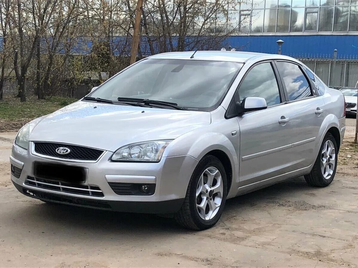 Купить форд фокус ярославль. Ford Focus II 2006. Focus 2 2006. Форд фокус 2 седан 2006. Ford Focus 2 Silver.