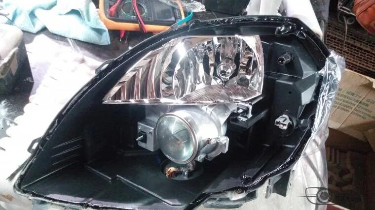 Nissan Teana (J32), установка биксеноновых линз Koito FX-R 4.0 D2S и покраска ма