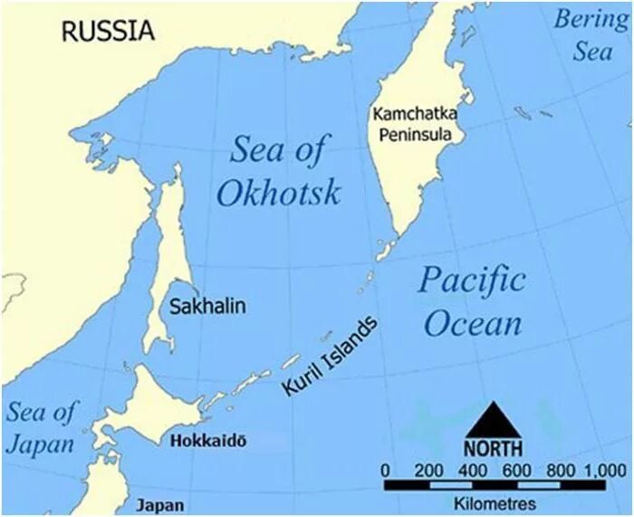 Тихий океан на японском. Остров Сахалин на карте Тихого океана. Сахалин пролив Лаперуза. Остров Сахалин Охотское море. Глубина пролива Лаперуза.