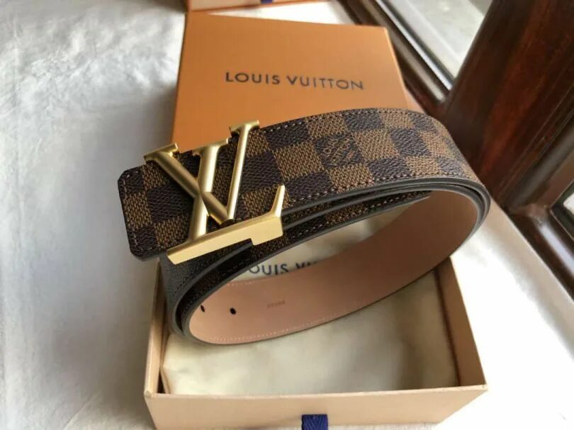 Ремень Луи Виттон. Ремень Louis Vuitton m9808. Ремень Луи Виттон белый. Пояс Луи Виттон.