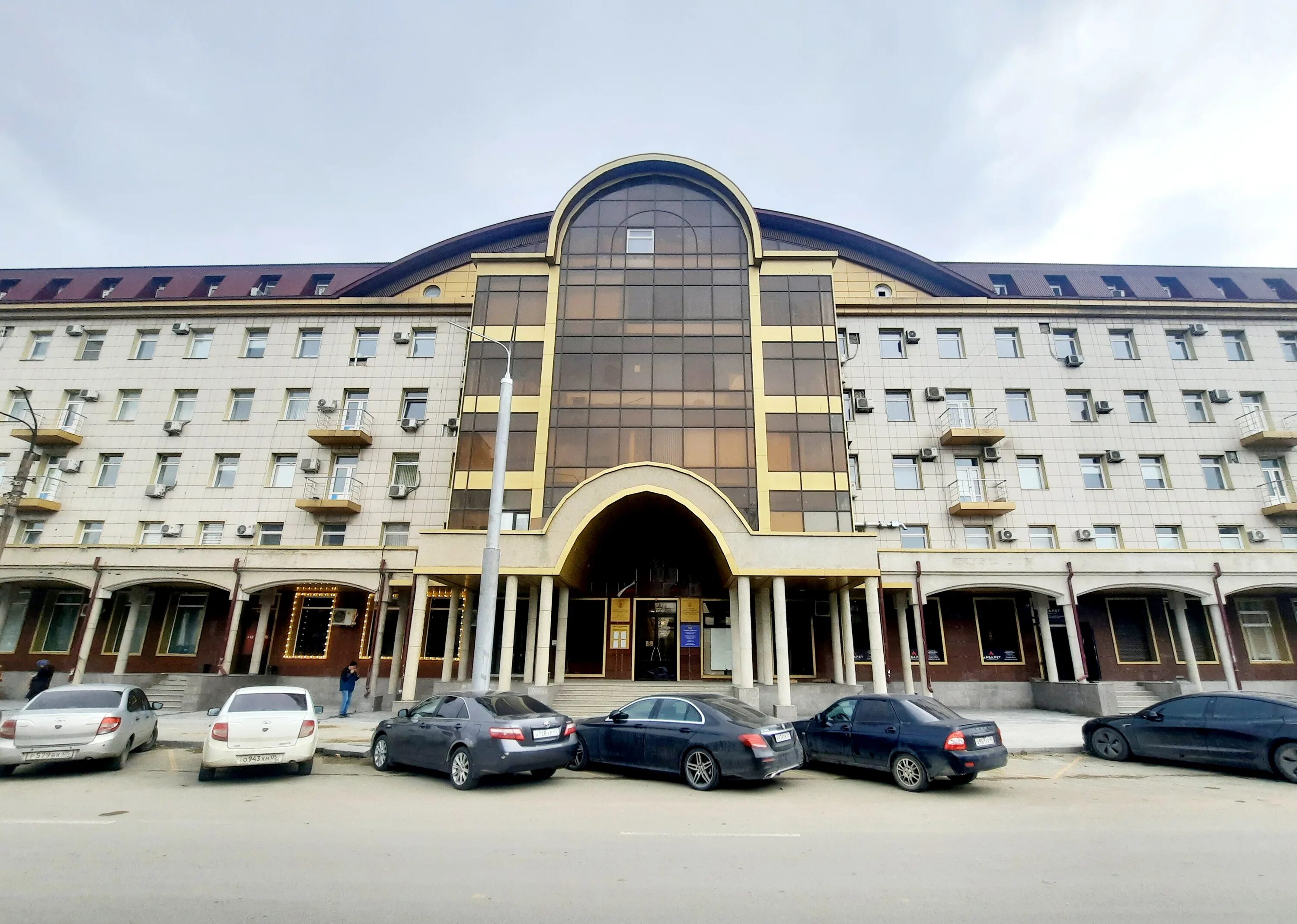 г. махачкала 18. 18 школа махачкала. махачкала улица толстого 12. абубакарова 115 махачкала.