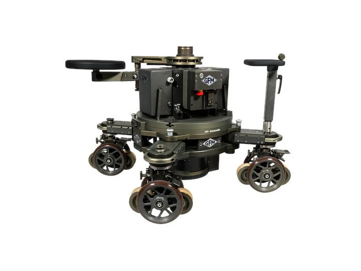 Долли партон. Долли и друзья лого. Фирма dolly. Hello dolly. Сестры долли.