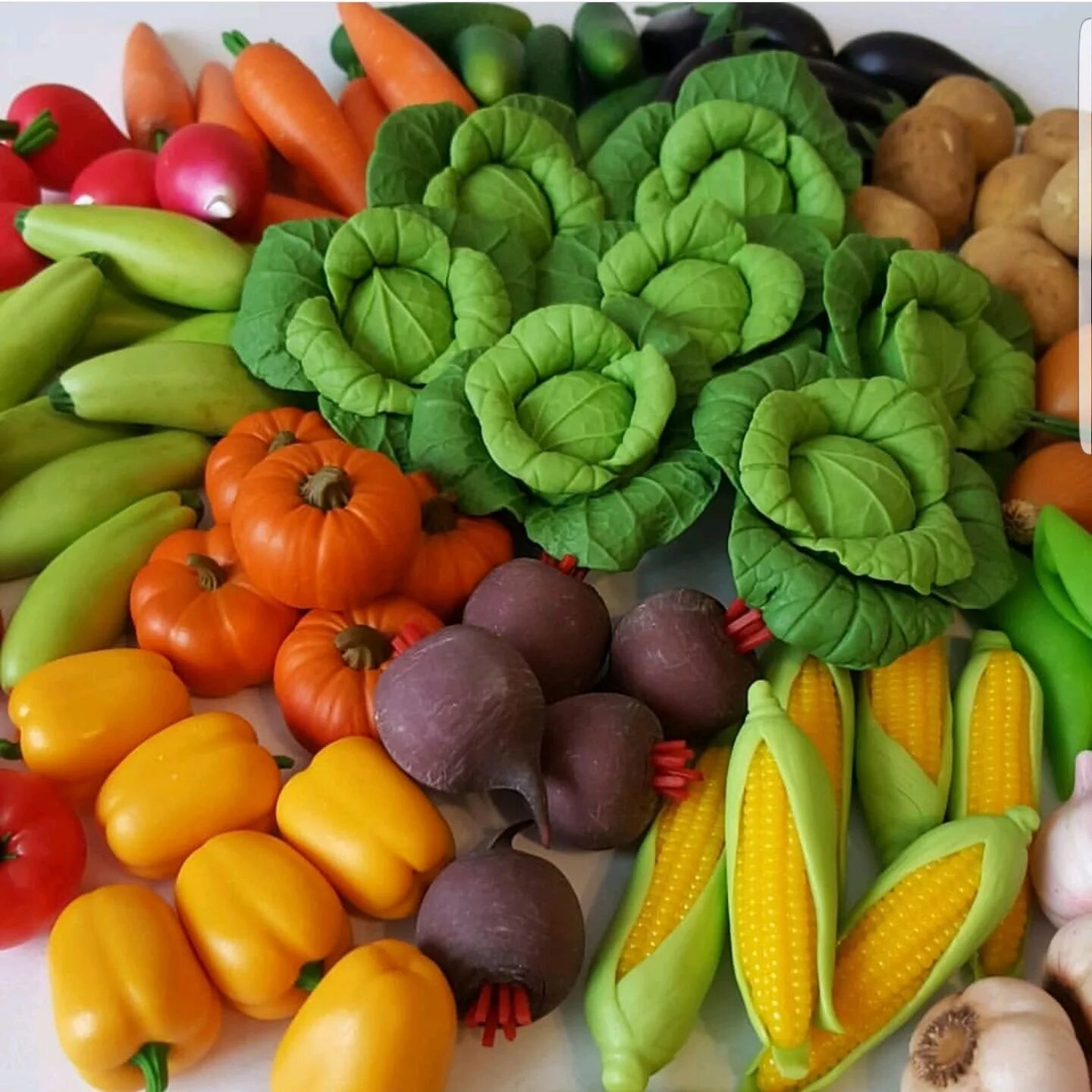 овощи из полимерной глины. миниатюрные фрукты из полимерной глины. полимерная глина овощи. мини овощи и фрукты из полимерной глины. овощи и фрукты из полимерной глины.