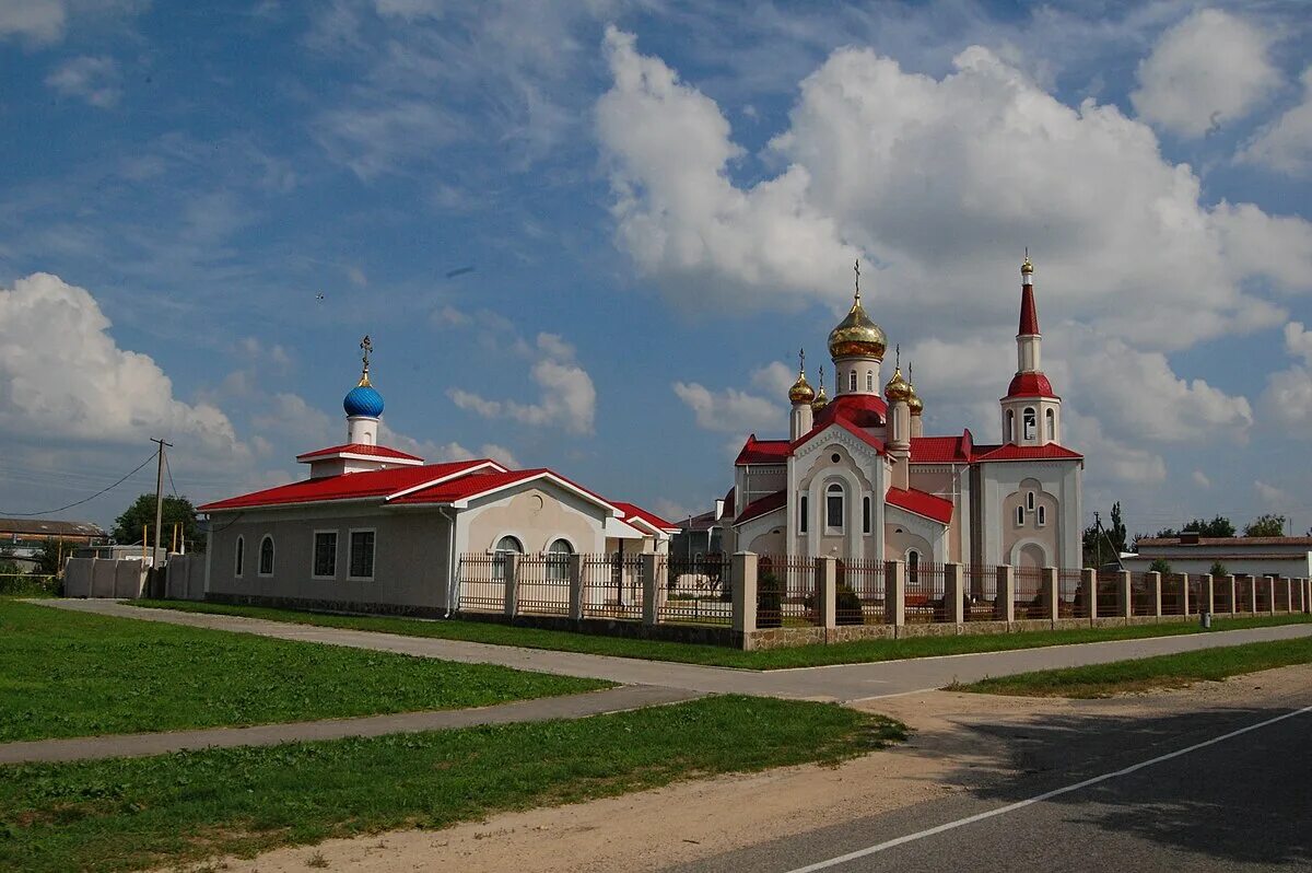 Краснодарский край анапский район юровка. Село Юровка Краснодарский край. Село Юровка Анапский. Анапа село Юровка. Храм в Юровке Анапского района.