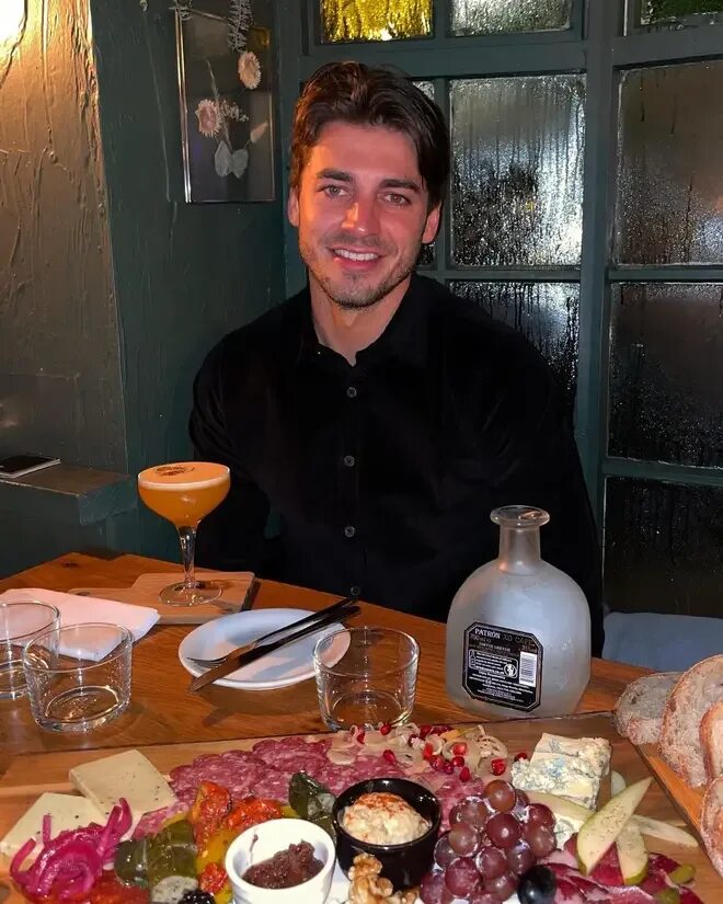 Harry johnson. Гарри джонсон калининград. Гарри гордон джонсон. Harry johnson. Гарри джонсон.