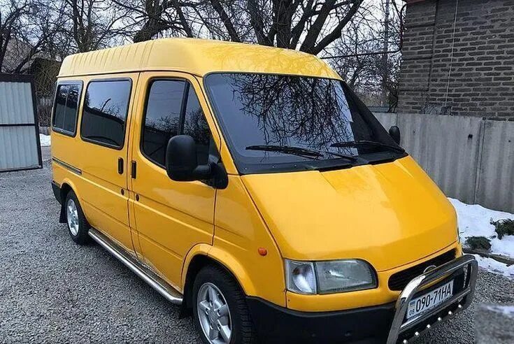 Ford Transit 1999. Форд Транзит 1999 2.5 дизель. Ford Transit 1999 2.0. Форд Транзит 1998 желтый.