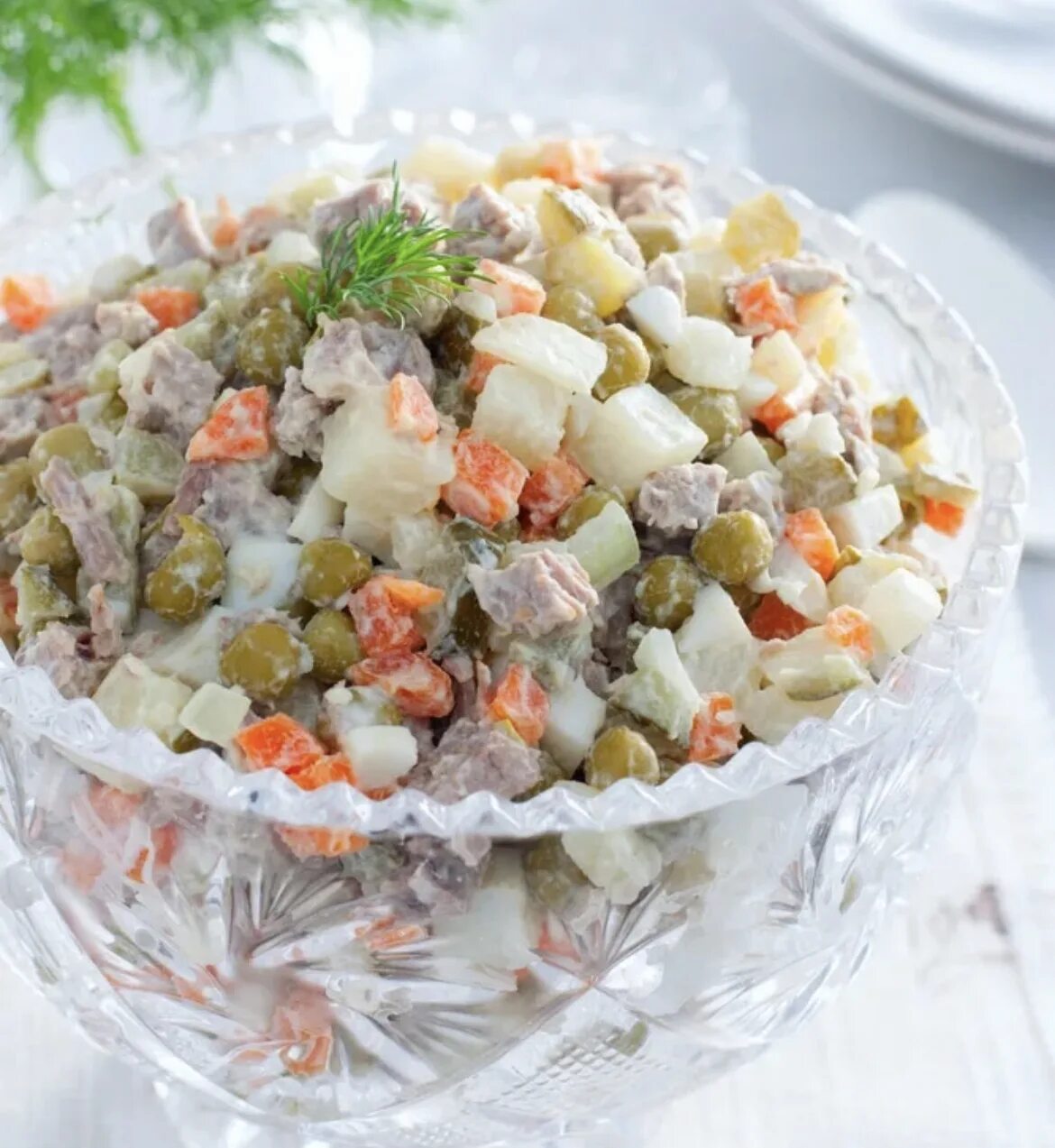 Салат мясной с отварным мясом и 15 похожих рецептов: фото, калорийность, отзывы 