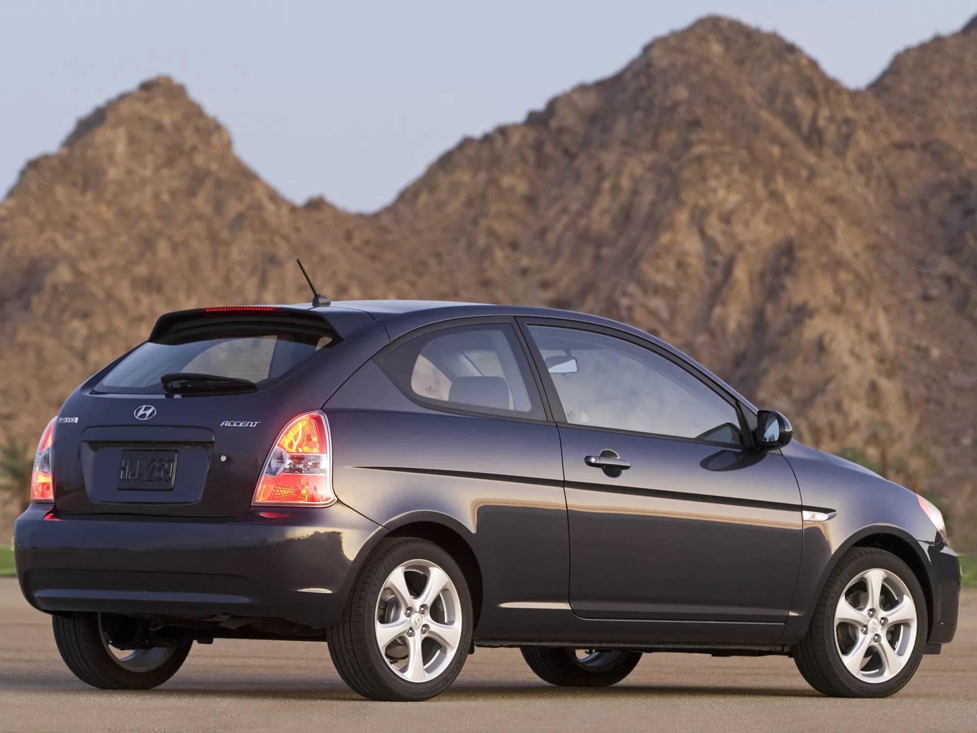 Hyundai accent 2010. Hyundai accent 2008 blue. Хендай акцент 2010 тагаз. Hyundai accent 2010. Хендай акцент 2010.